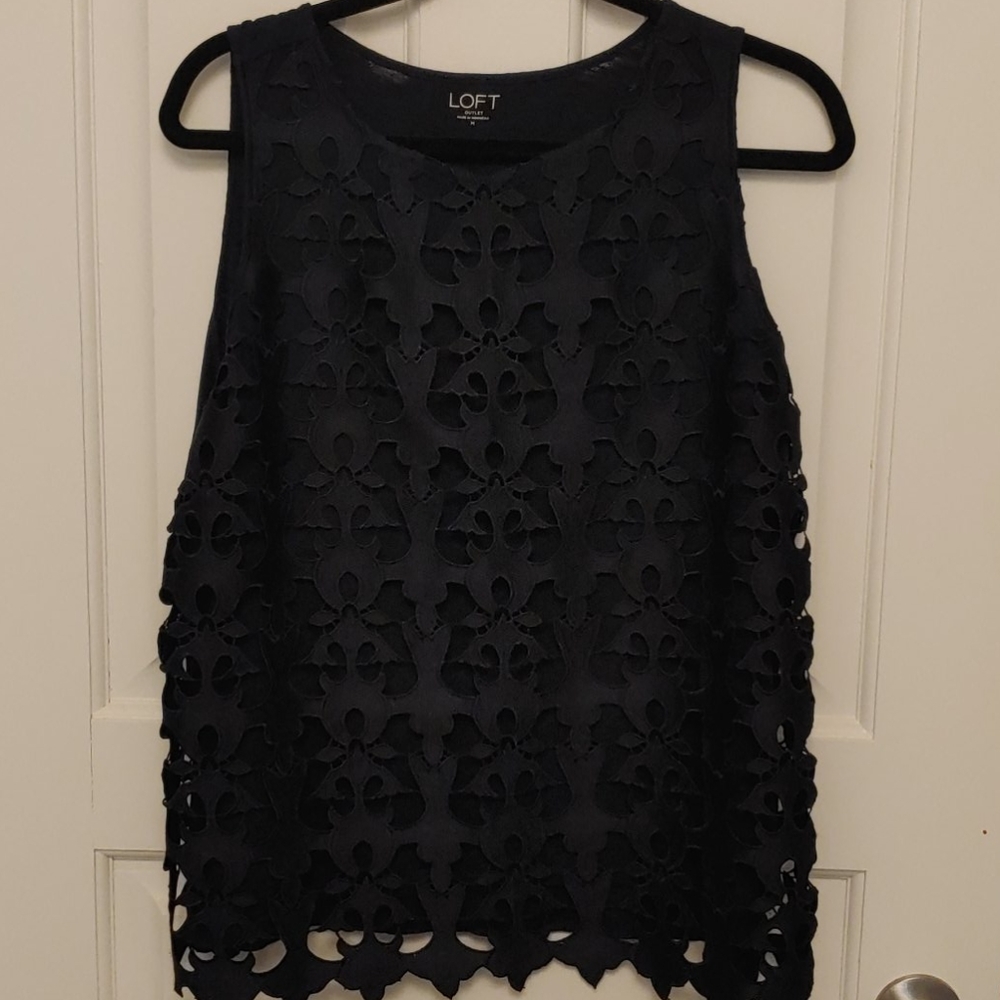 Navy lace front loft shirt size M